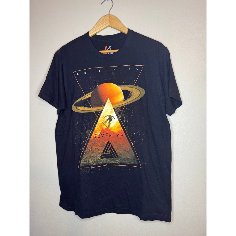 Amplify Mens No Limits Seventy9 Skateboard Space Graphic T-Shirt Black Large